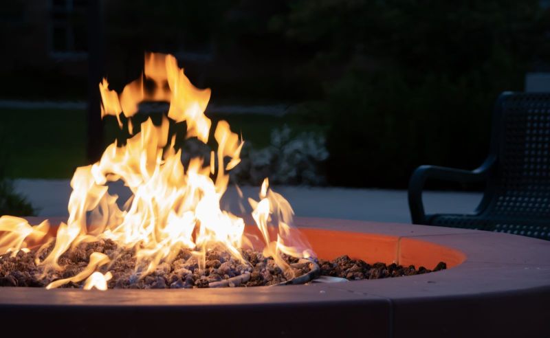 How to Build a DIY Natural Stone Firepit Using a Natural Stone Supplier
